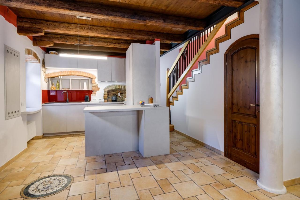 Ca' Gremal - Casa Vacanze Tra Le Colline Del Garda - Calmasino Di Bardolino Exterior foto